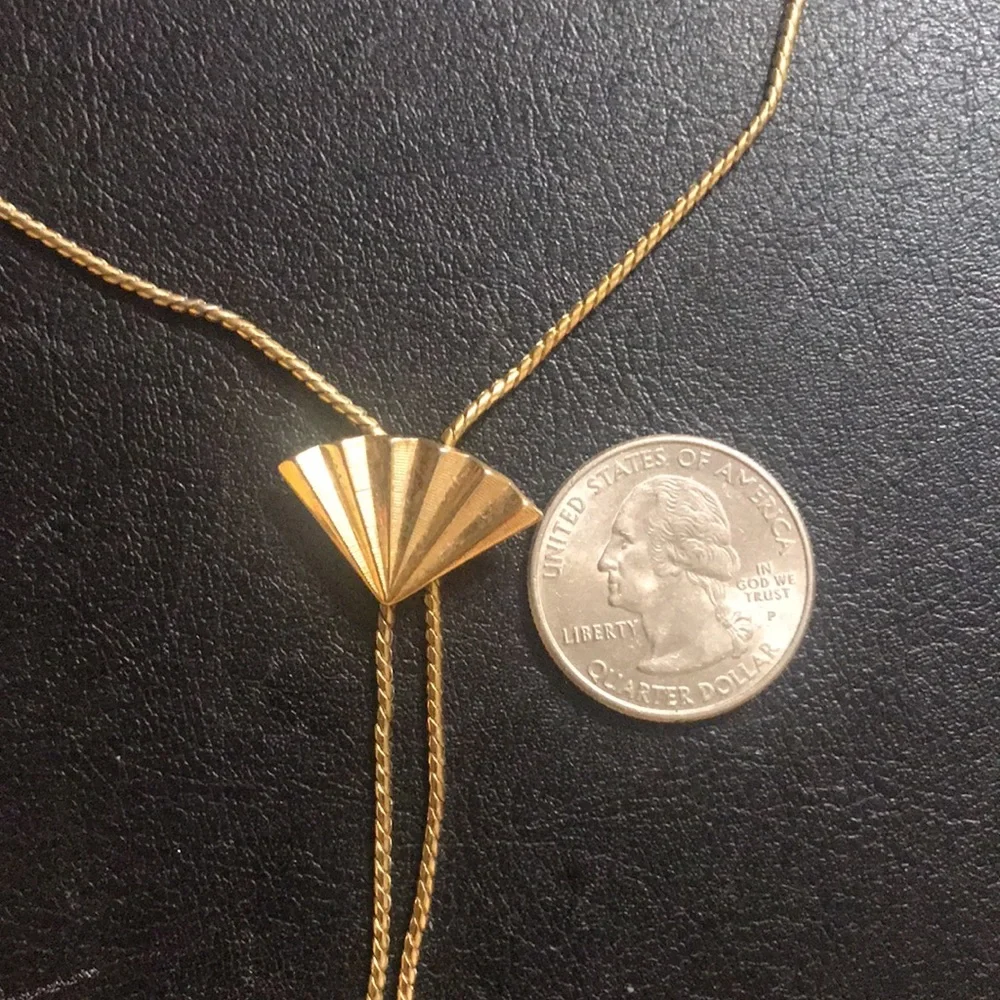 Gold Fan Lariat - Picture 5 of 5